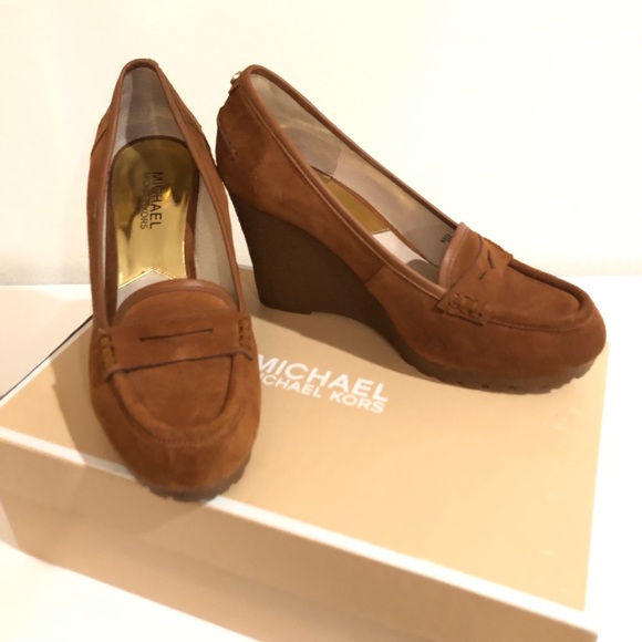 Michael Kors Walnut Suede Rory Loafer Size 9 - Picture 8 of 9
